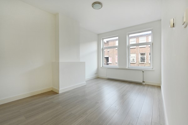 Medium property photo - Larensestraat 128, 2574 VM Den Haag